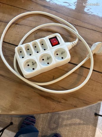 Multiprises 7 prises 15m
