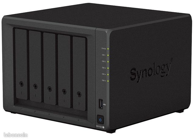 Nas SYNOLOGY DS1522+ 5 x TOSHIBA Entreprise de 12To 60To+ 1 To cacheM2