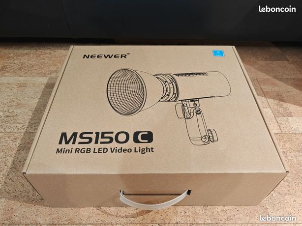 NEEWER MS150C 150W RGB COB Video Light avec 2,4G/Application Contrôle à Distance, Éclairage Continu