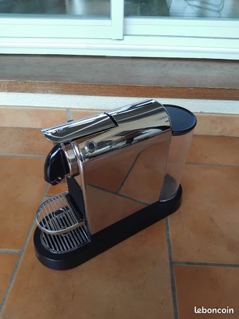 Nespresso Citiz platinium-quasi neuve