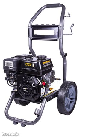 Nettoyeur haute pression à essence Karcher thermique modèle HPB 180/600 avec moteur Honda GC 160