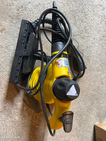 Nettoyeur vapeur portatif avec bouton de verrouillage de sécurité comforday