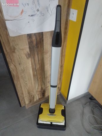 Nettoyeur de sol KARCHER