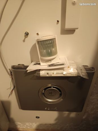 Neuf Détecteurs de mouvement alarme Somfy protexiom