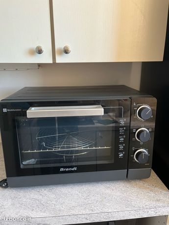 Neuf Four multifonctions