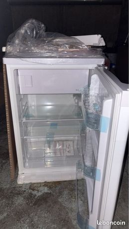 Neuf Réfrigérateur Table Top Brandy Best TOP55WHITE 118L
