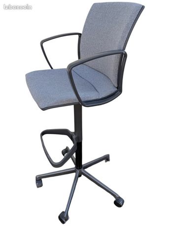 Chaises ergonomiques hautes dessinateur Ahrend Well (fabriquées en Hollande)