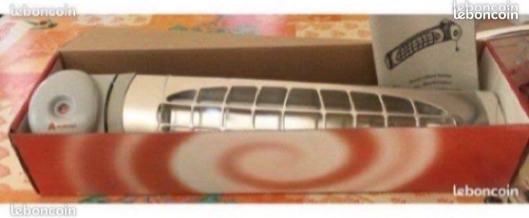 NEUVE - RÉGLETTE à INFRAROUGE 1500 W