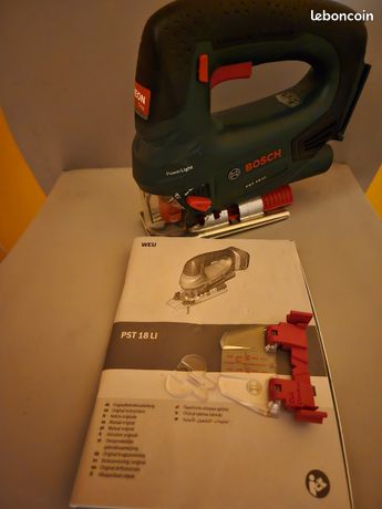 Neuve scie sauteuse Bosch sans fils PST 18 Li