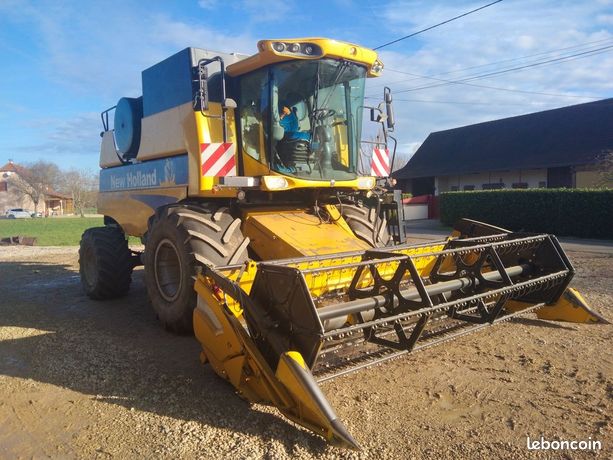 New Holland CSX 7060