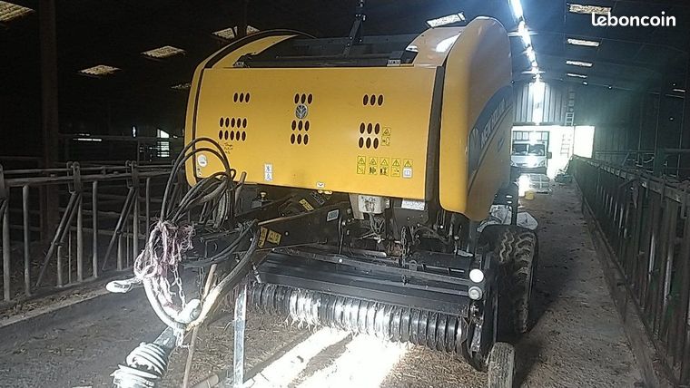 New Holland rollbelt 150