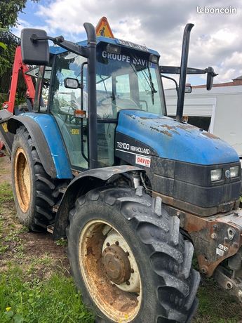 New Holland TS100