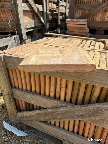 Nez de marche en terre cuite teinte paille / paille-rosé 2ème choix en 33x33x3.5 cm