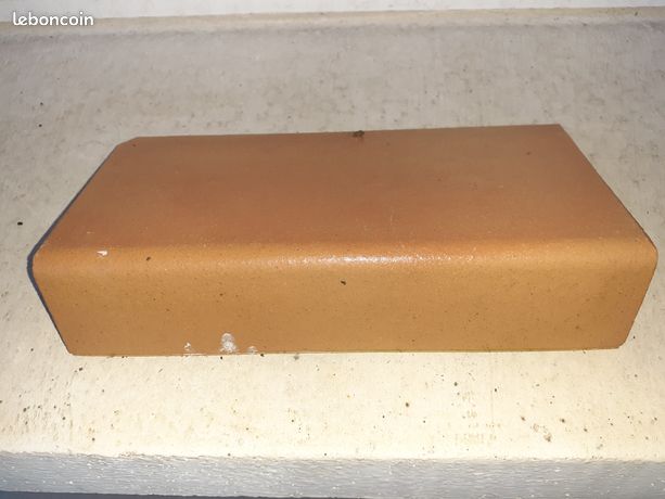 Nez de marche grès étiré