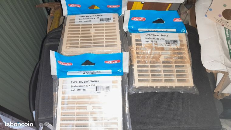 Nicoll 3 grille de ventilation sable