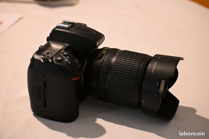 Nikon D7000 + objectif 18-05 + télécommande filaire