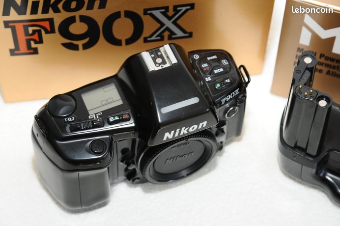 Nikon f90x + objectifs + flash