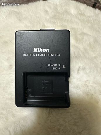 Nikon MH-24 Chargeur d'origine D5200 D3100 D3200 D5100 B03