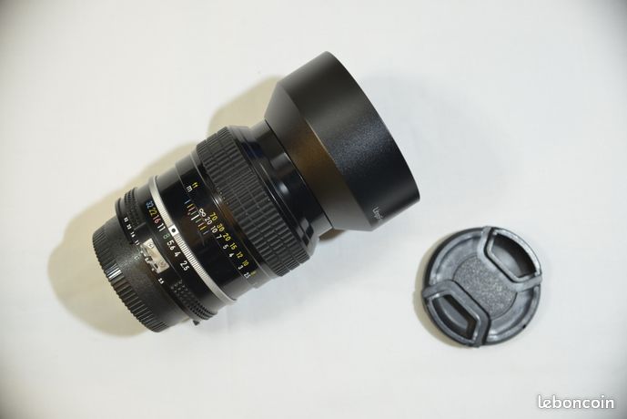 Nikon NIKKOR 105mm f/2.5 AI / AI-S - L'Objectif de Steve McCurry