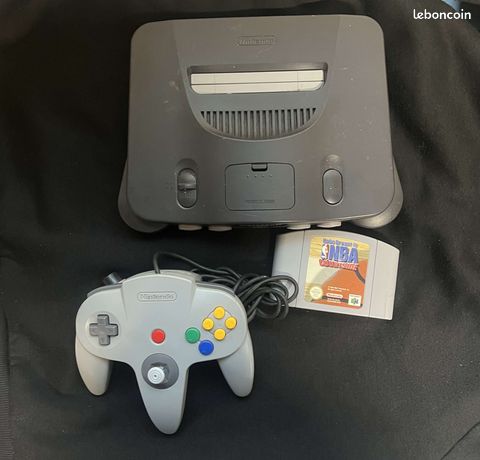 Nintendo 64 + 1 manette + 1 jeu