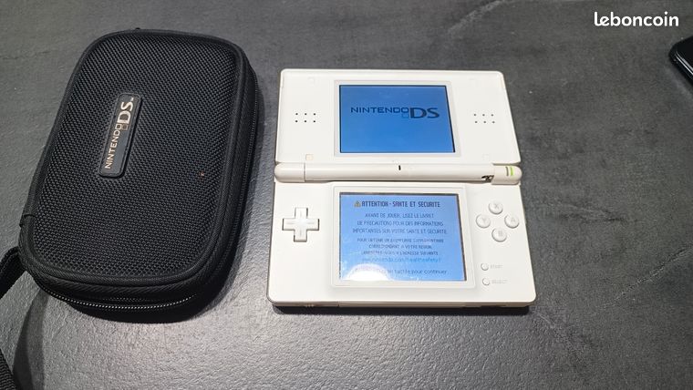 Nintendo DS blanche