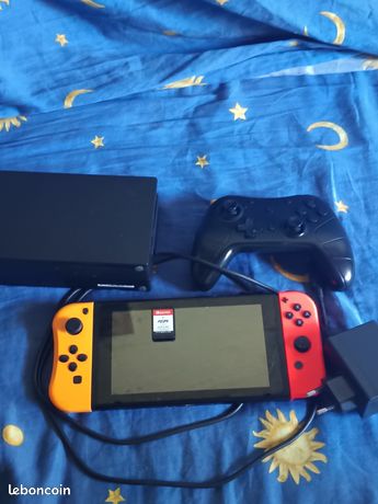 Nintendo switch bon état de marche juste le bouton l sur le joy-con de gauche ne fonctionne pas trop du coup j'ai mis une manette intégrée