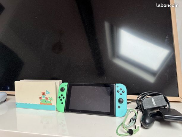 Nintendo switch édition animal crossing