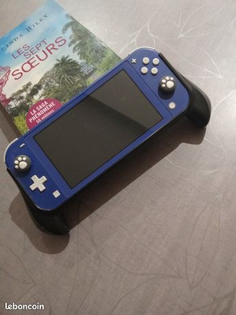 Nintendo Switch lite bleue