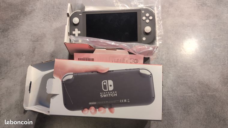 Nintendo Switch Lite HS