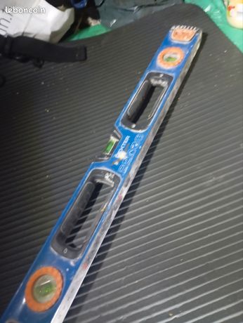 Niveau a bulle dexter