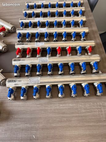 Nourrices / collecteurs chauffage FIRAT 8 10 et 12 sorties