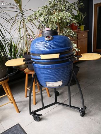 Nouvelle marque francaise Barbecue Japonais kamado diametre 45cm dans les meilleurs matériaux existe en 33/35/45/48/52/55/61/69 cm de existe en qualitée prémium en 48 56 61 et 69 cm de diametre