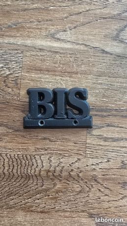 Numéro de rue "Bis" en zamak mat H.8 x l.4.5 cm