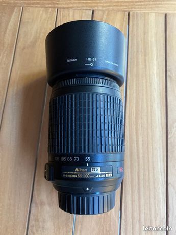 Objectif NIKON 55-200
