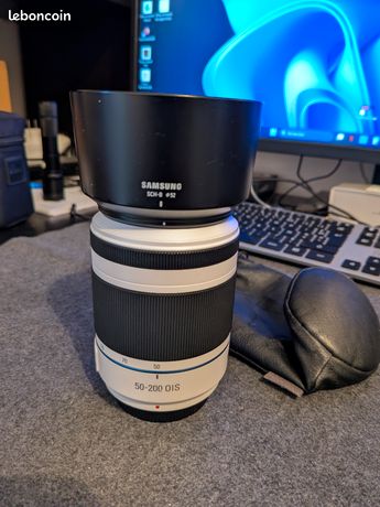 Objectif stabilisé Samsung NX 50-200 mm III ED OIS