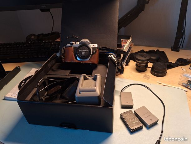 Olympus omd em10 mark ii