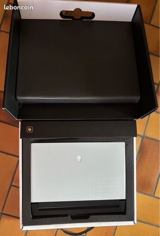 Ordinateur PC portable Alienware m15 R3