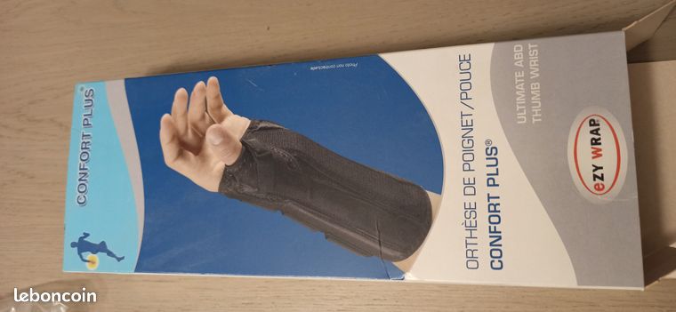 Orthese poignet pouce pour main droite taille universelle