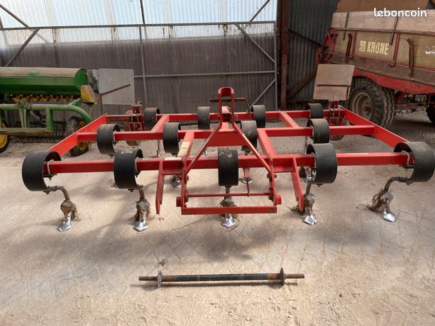 Outil à dents quivogne