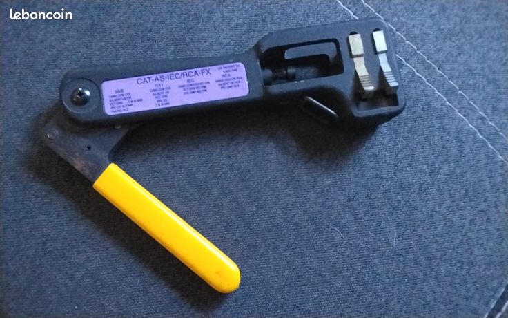 Outil d'assemblage par compression fixe Ripley Cablematic CAT-AS-FX, RG6/59 7/11-