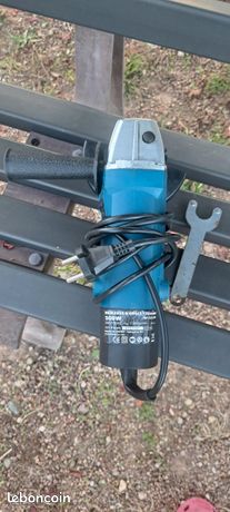 Outil electroportatif