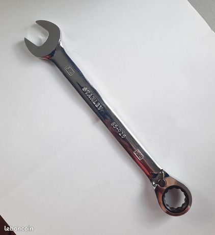 Outillage en pouce STANLEY clé à cliquet 3/4