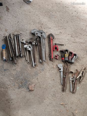 Outillage et accessoire plomberie