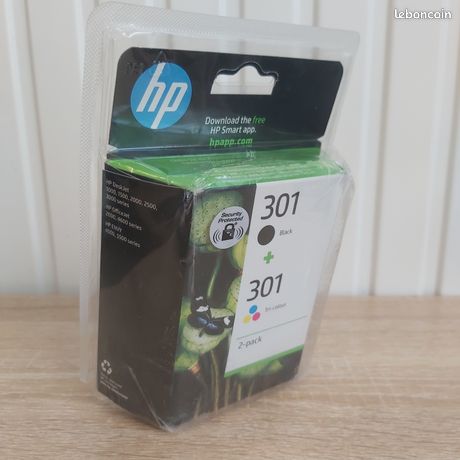 Pack de deux cartouches d'encre d'imprimante HP 301 -Black + couleur