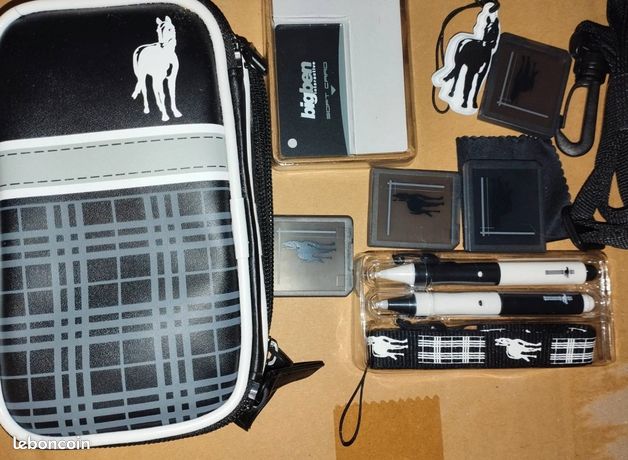 Pack house pochette cheval noire double ouverture 3ds Dsi ds lite