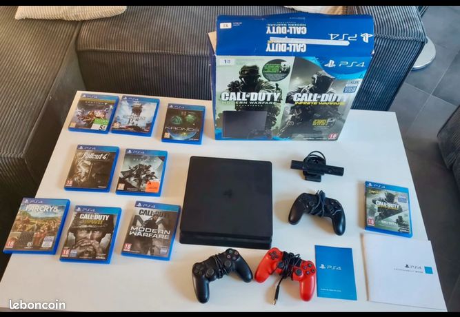Pack Play station 4 + 8 jeux et accessoires