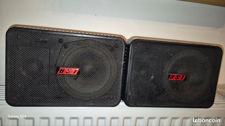 Paire d'enceinte BST 200MX