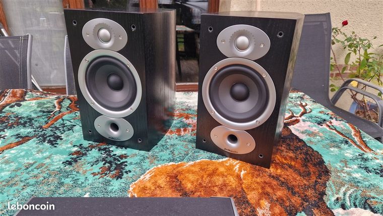 Paire d'enceinte Polk Audio RTI-A1 en Tbe