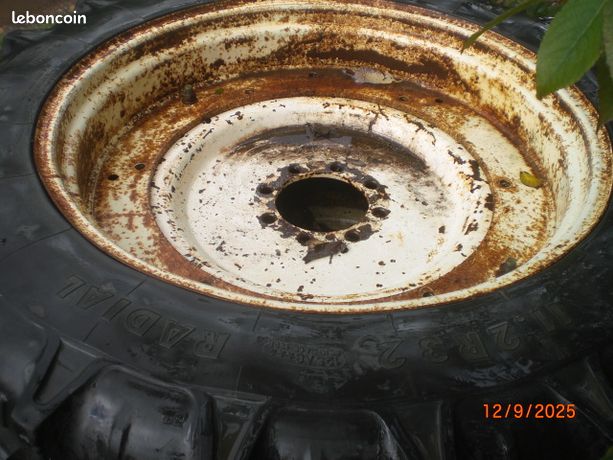 Paire de roues avec pneus 11 2 /32
