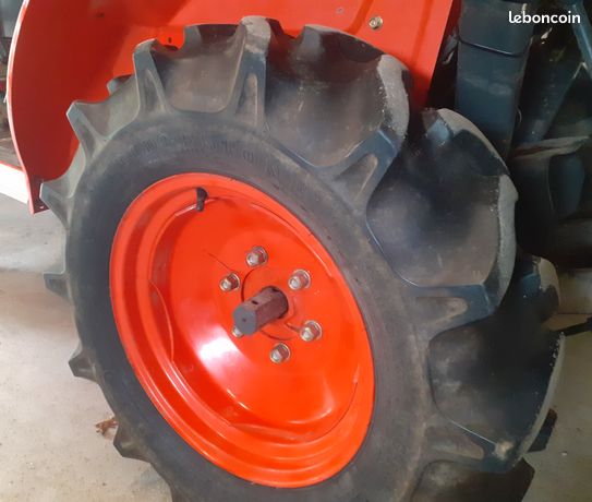 Paire de roues micro tracteur kubota